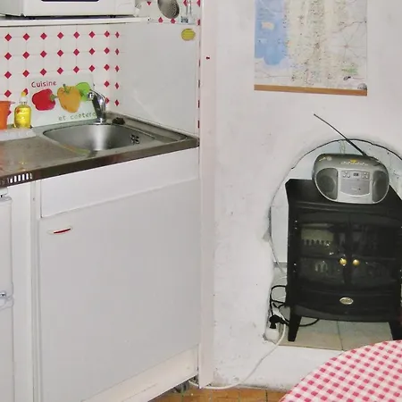 Lovely In Sur Mer With Kitchenette Prázdninový dům